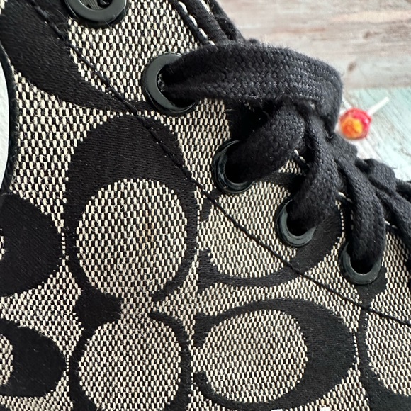 🔹Coach Women’s Black Printed Sneakers - Size 6B🔸 - Picture 9 of 16